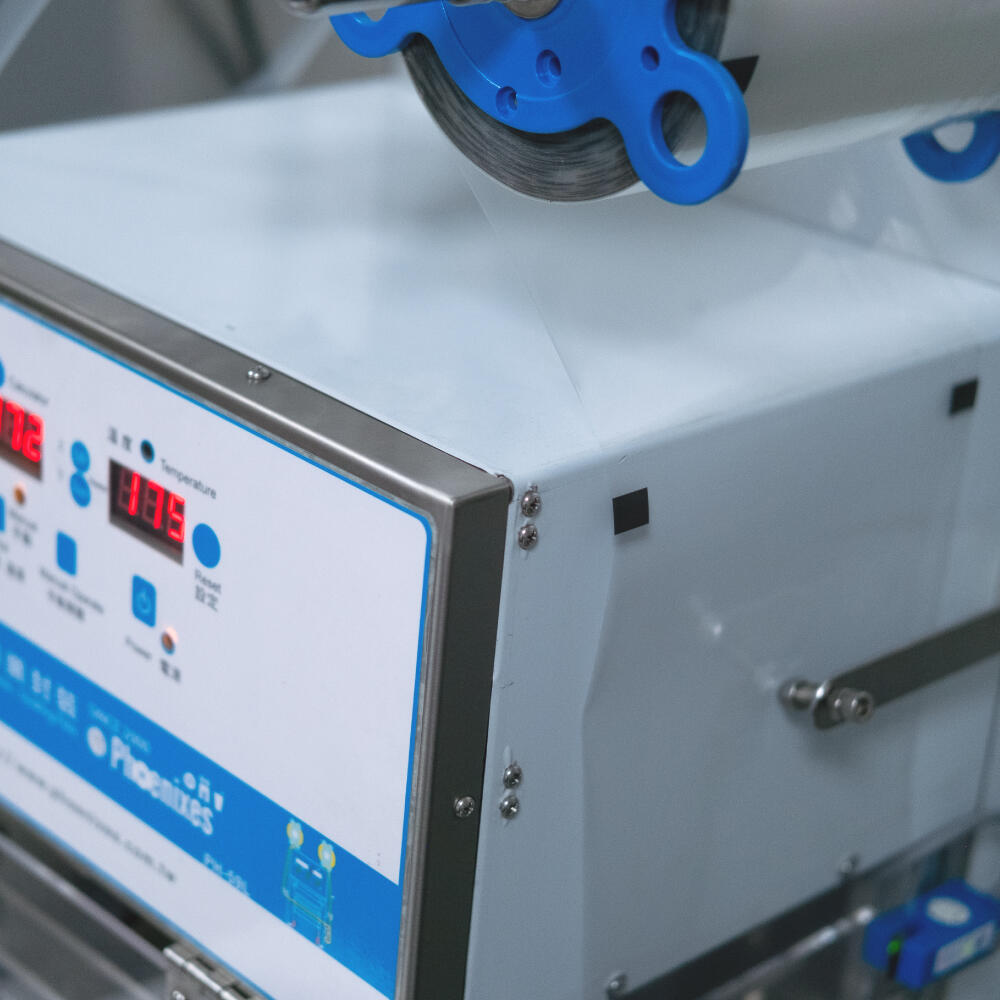 Made with food-grade stainless steel housing, ensuring durability and hygiene for the tray sealer.